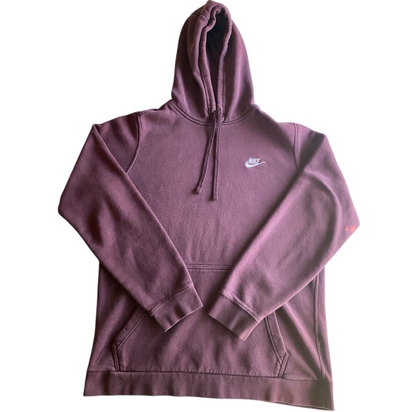 Men's Nike Club Burgundy Fleece Pullover Hoodie - Picture 1 of 6